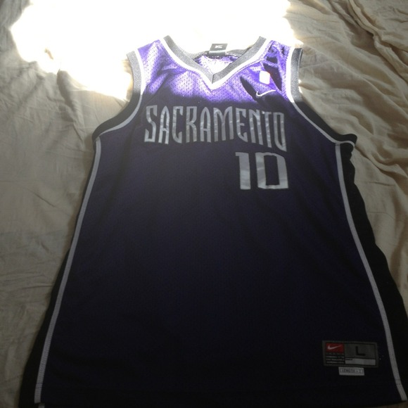 Deluxe Sacremento Kings Mike Bibby Jersey