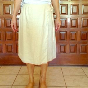 Wrap around skirt linen