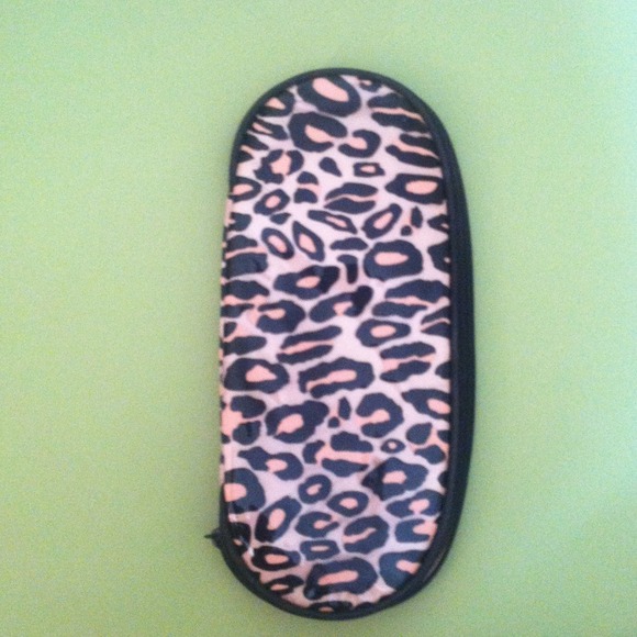Mac cosmetic case