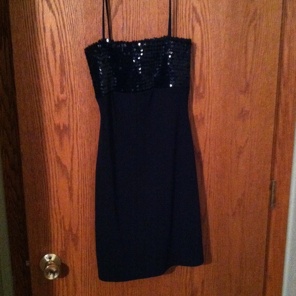 Cute black dress