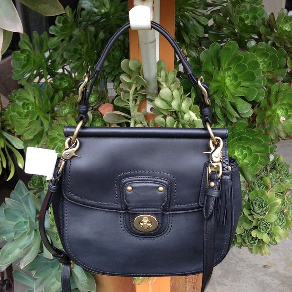 NWT Coach Willis Crossbody