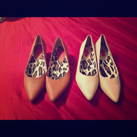 Comfortable casual shoes bundle 2 for 1