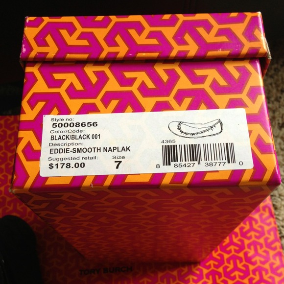 ❌SOLD❌Tory Burch patent Eddie flat - Picture 2 of 3