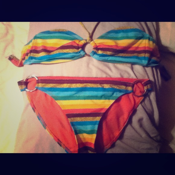 Super cute bandeau bikini