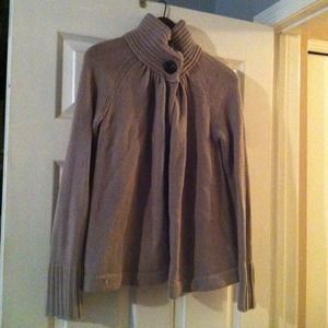 TAKE AN ADDITIONAL 50% OFF!! Woman's sweater