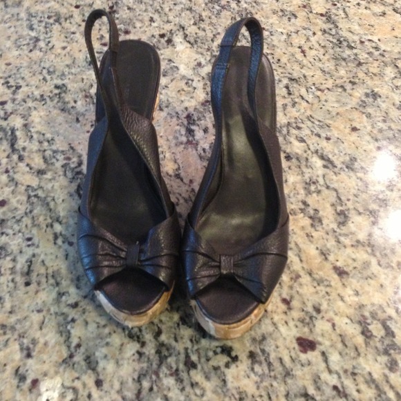Leather banana republic sling back