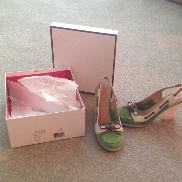 Authentic Coach Green Suede Slingbacks - Picture 1 of 4