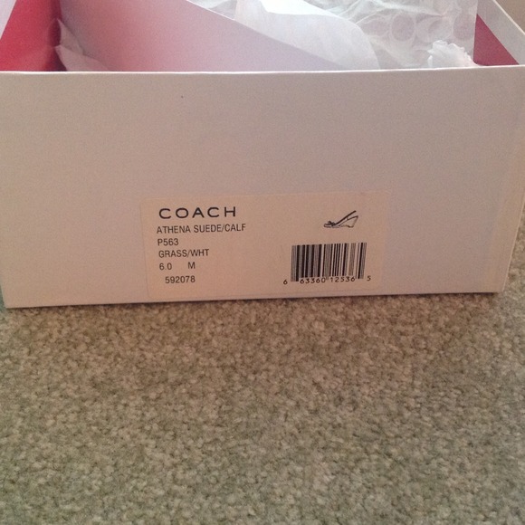 Authentic Coach Green Suede Slingbacks - Picture 4 of 4