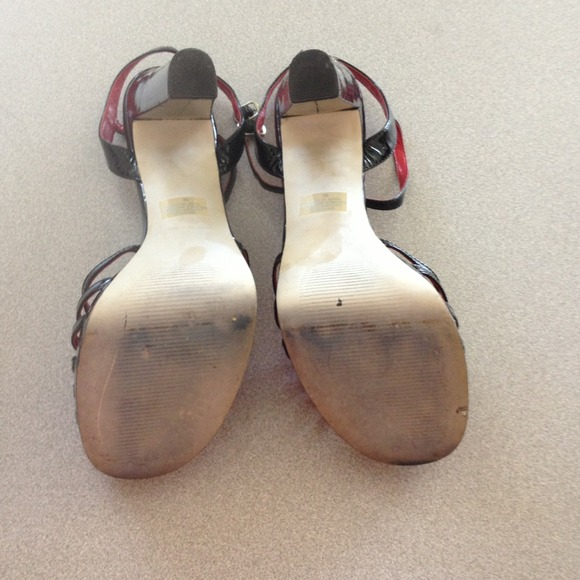 Guess Platform Shoes - Picture 2 of 4