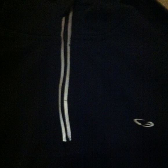Quarter zip - Picture 2 of 3