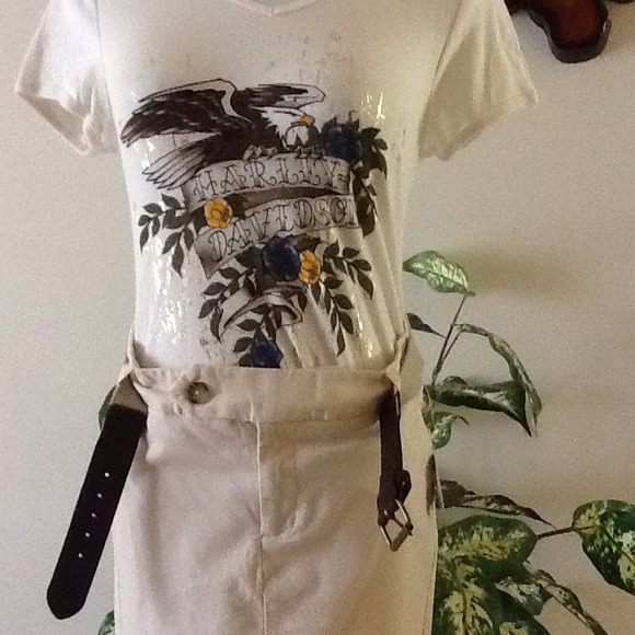 HOST PICK/ KHAKI SKIRT WITH BELT - Picture 4 of 4