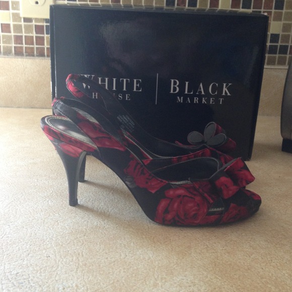 Shoes White House Black Market - Picture 2 of 4