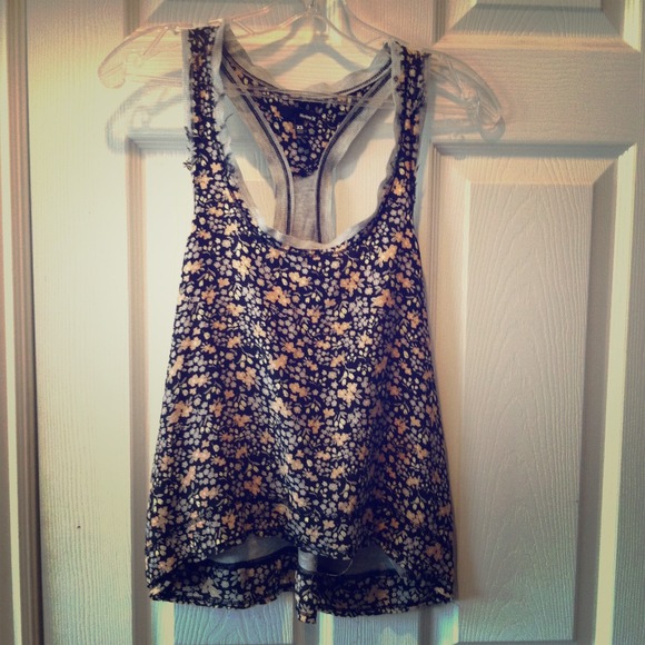 Flower Hurley top