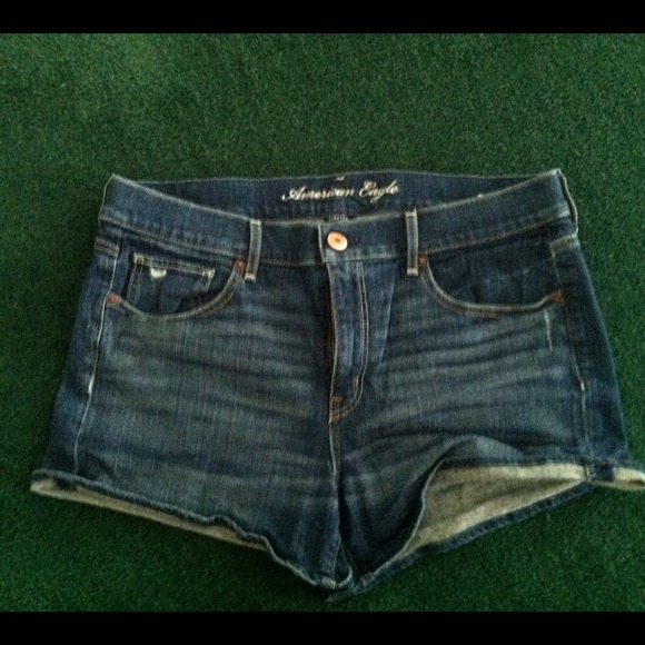 NWOT American Eagle Shorts
