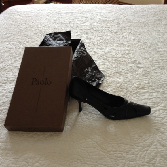 Black Kid Pumps by Linea Paolo