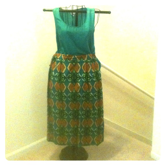 Skirt & Blouse set.
