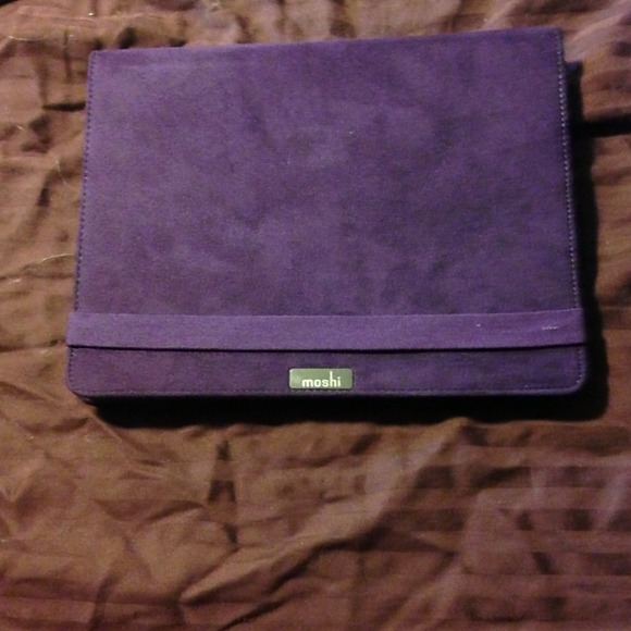 SOLD IN BUNDLE❤iPad Case❤