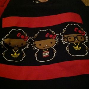 Run DMC hello kitty crew neck unisex size med