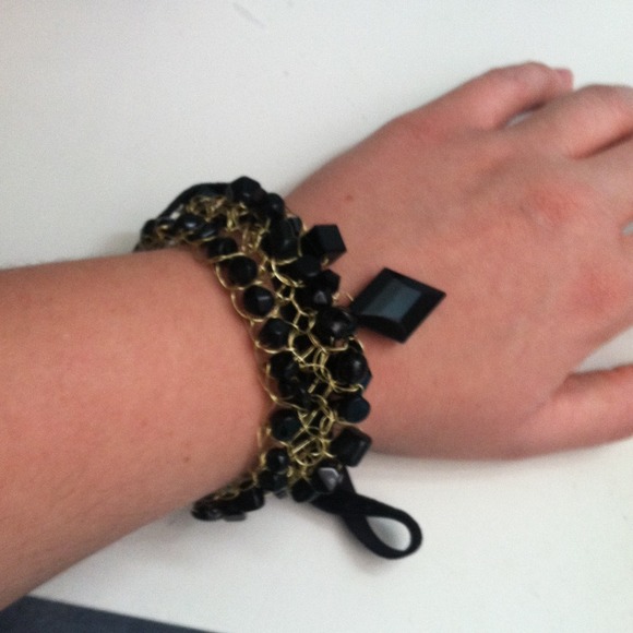 Statement piece! - Picture 3 of 3