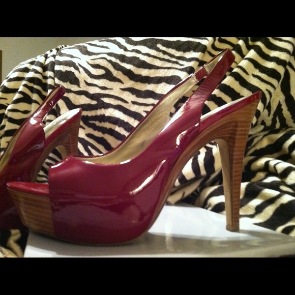 Jessica Simpson heels