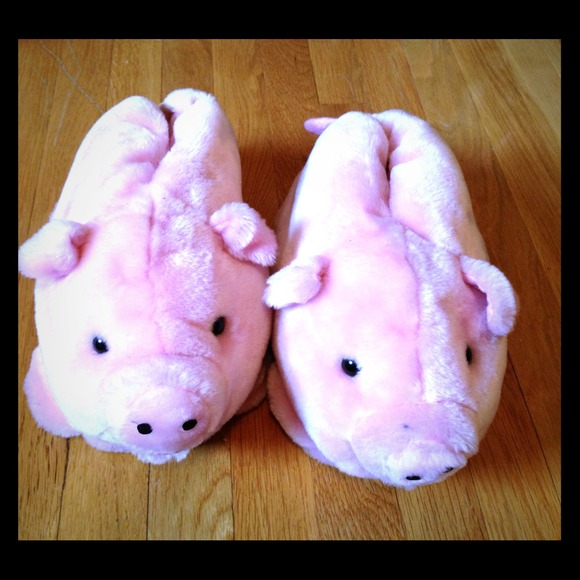 Pig slippers🐷
