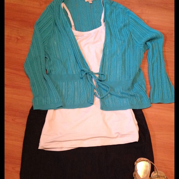 SOLD ~~Tie open front cardigan XL/ L open weave