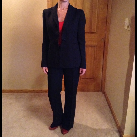 SOLD - Picture 4 of 4