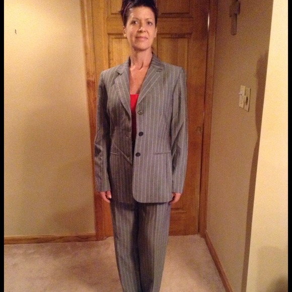 SOLD - Picture 2 of 3