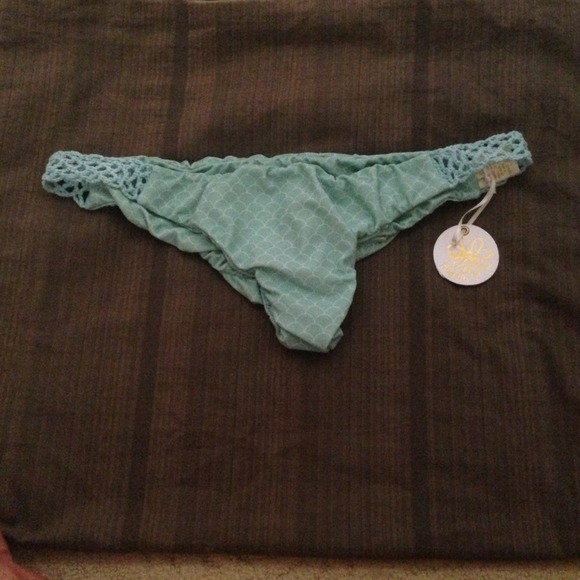 TRADED for @britkneetyler