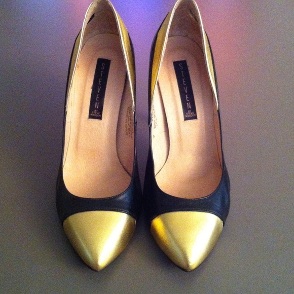 Steven by Steve Madden Stylar Heels