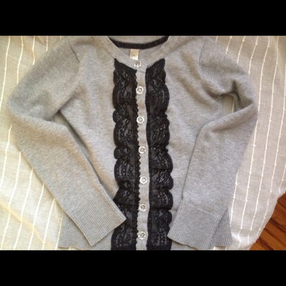 Girls gray&black sweater and skirt - Picture 2 of 3