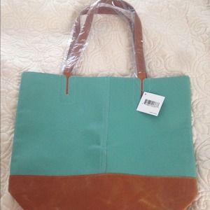 Beach Bag From Lancôme