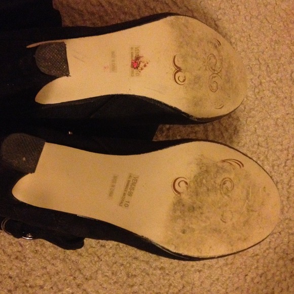 🚫Bundled🚫Boots - Picture 2 of 3