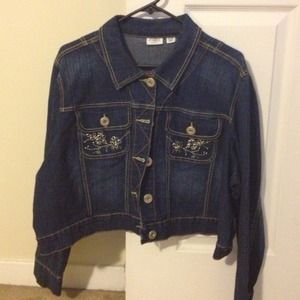 **RESERVE** Cute short denim jacket