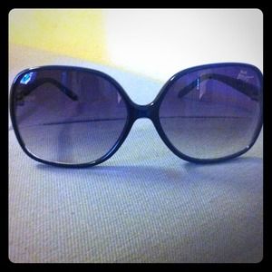 Betsey Johnson Sunglasses!