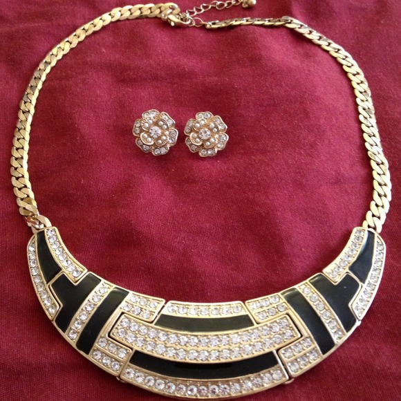 Necklace and earrings