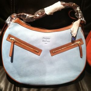 Dooney and bourke bag