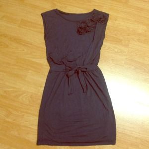 Bundle for Jamie 🎉 earrings and Grey dress