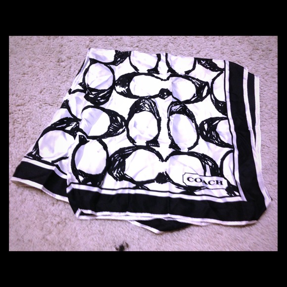 Coach scarf