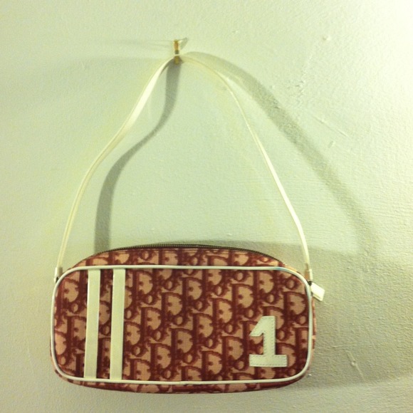 Small Dior shoulder bag