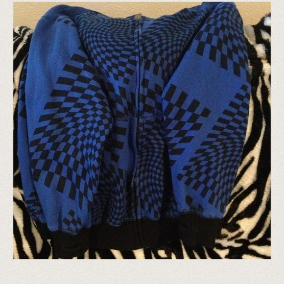Boys zip up hoodie