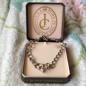 Juicy Couture Bow necklace and bracelet with box