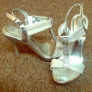 De Blossom Collection heels