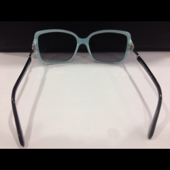 Authentic Tiffany sunglasses. - Picture 2 of 4