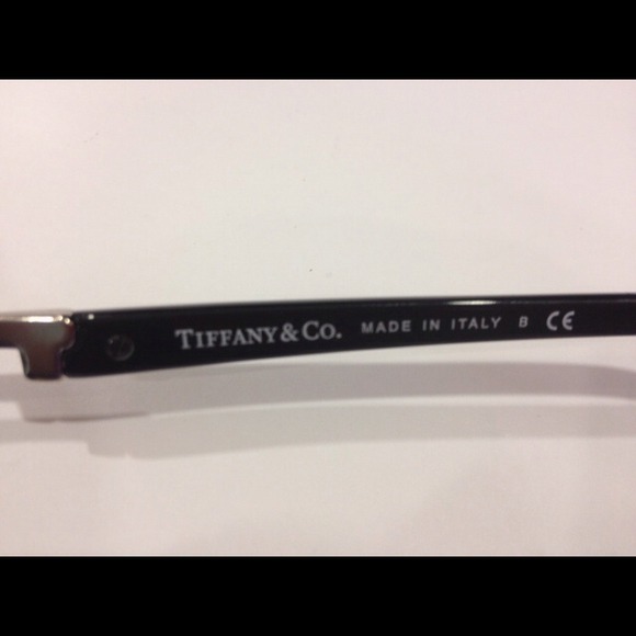 Authentic Tiffany sunglasses. - Picture 3 of 4