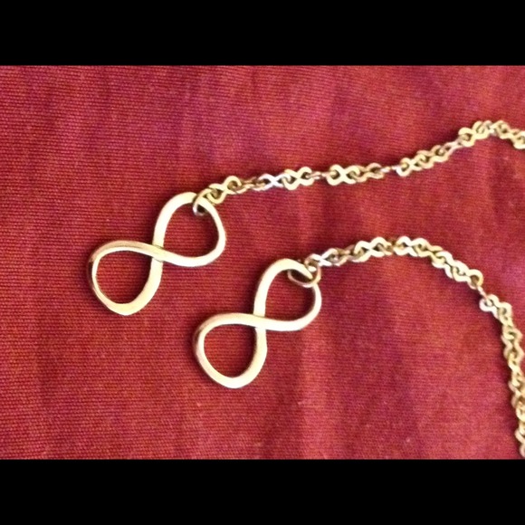 Infinity necklace - Picture 2 of 3