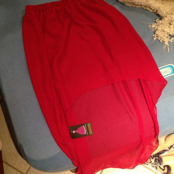 Red high low skirt