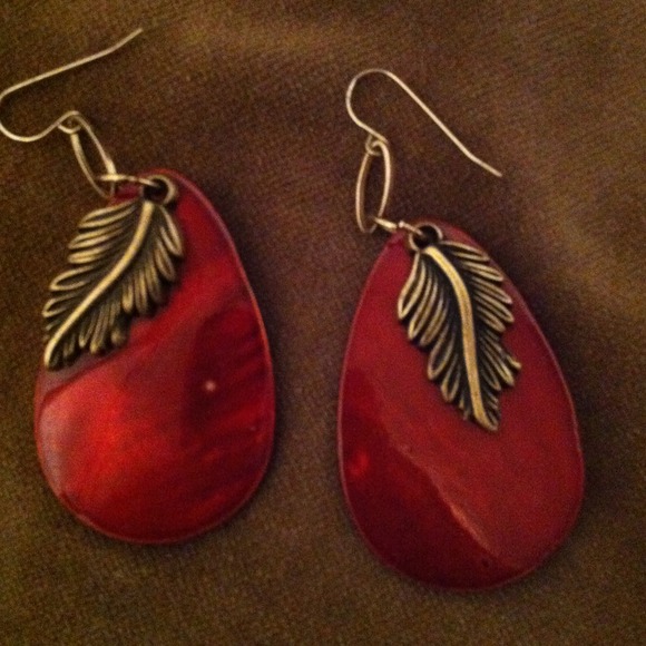 Red feather earrings
