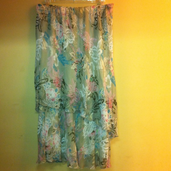 Long flowing skirt. Very light weight