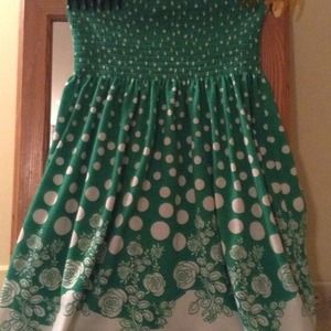 Strapless Green and White L8ter Summer Top